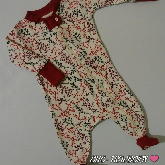 burts bees Other - EUC Burt's Bee's footed sleeper ❤